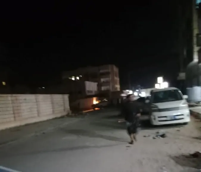 ثاني جريمة خلال يومين.. اغتيال مواطن على أيدي مسلحين في مدينة عتق